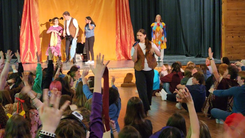 Students attend Trillium Lakelands Arts Camp 2025